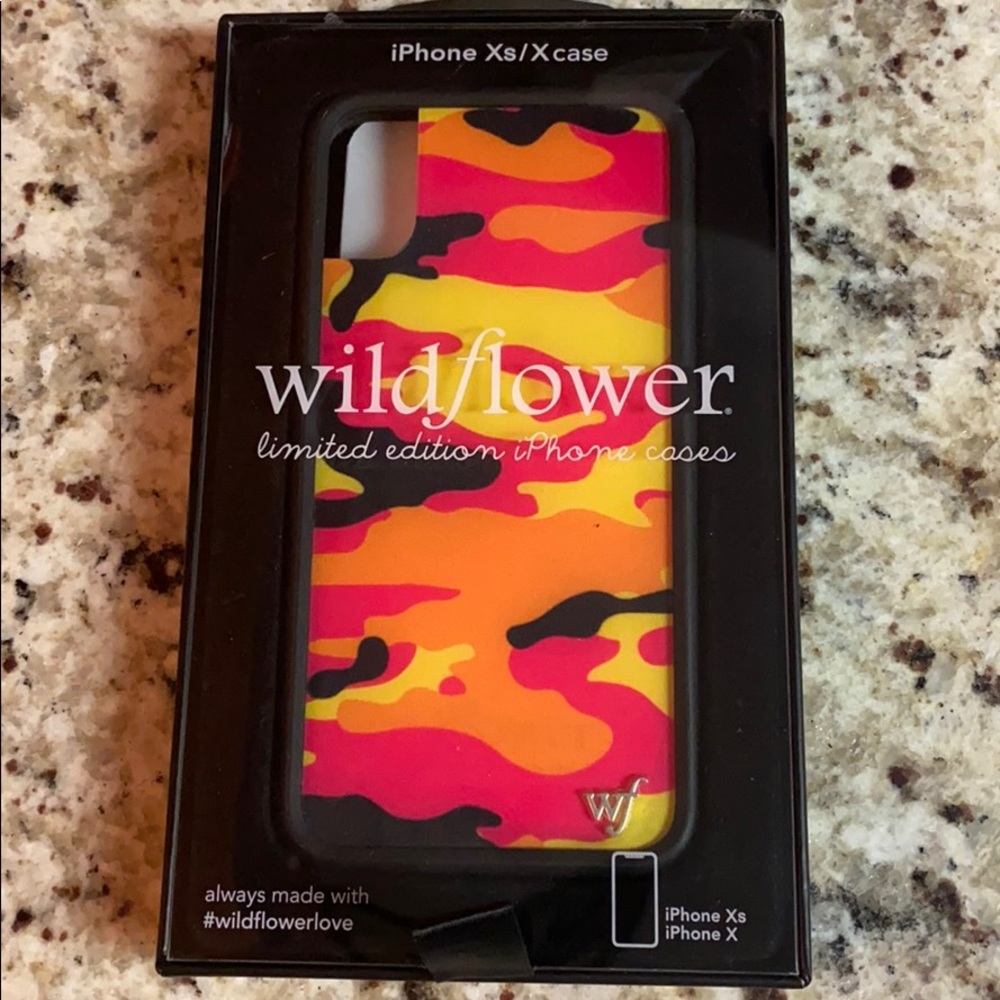 iPhone X/Xs Wildflower case